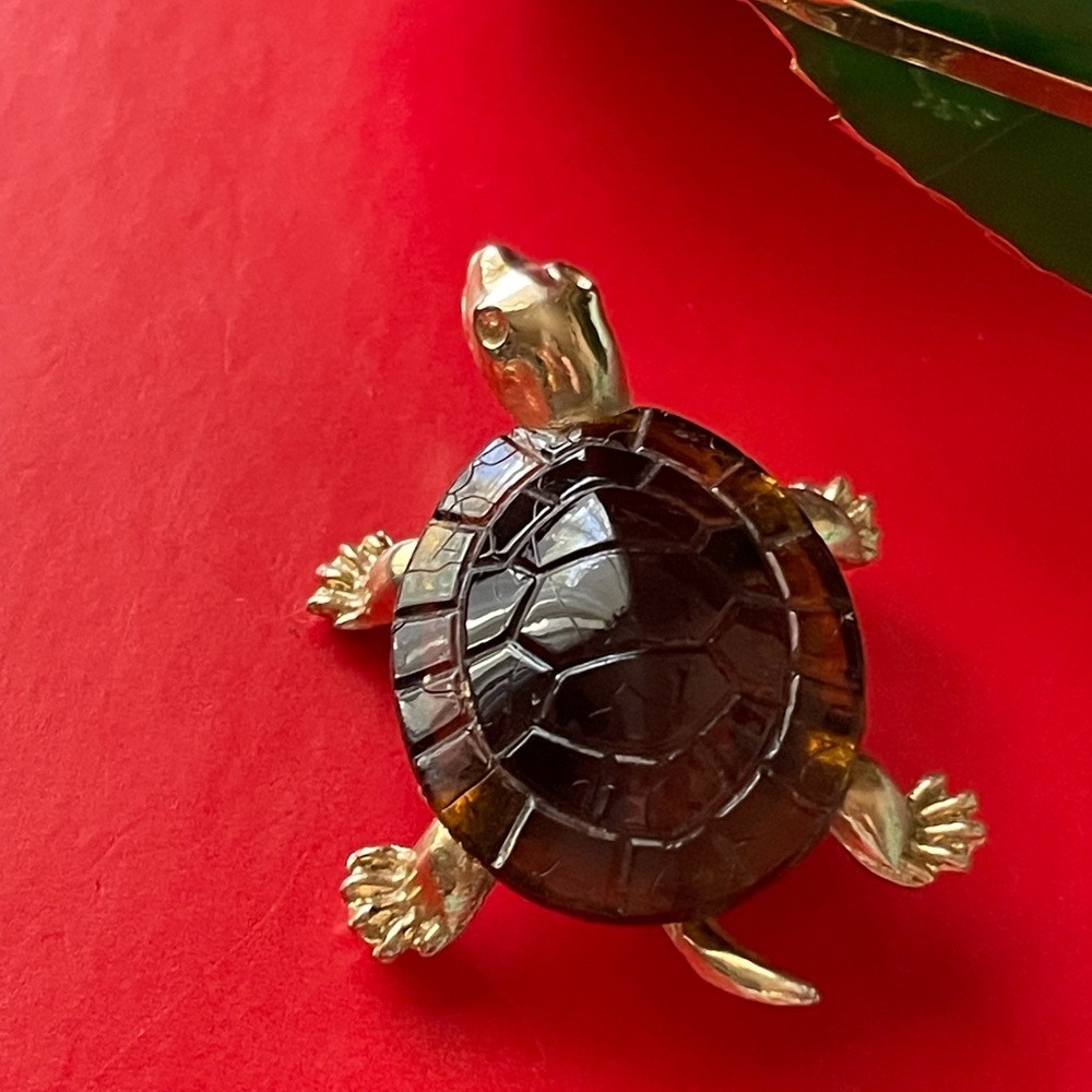 VINTAGE Brooch,Gold and Brown Turtle Brooch - Picture 2 of 8